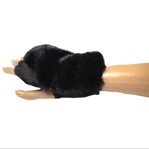 Black Faux Fur Fingerless Gloves Mittens NWT